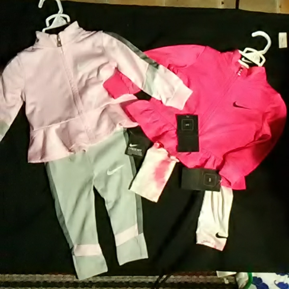 Nike Baby Girl Outfits Size 12 Months